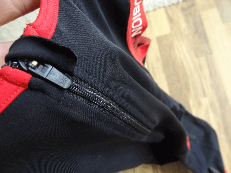 Der Reißverschluss des Fusion Front Zip Trisuit